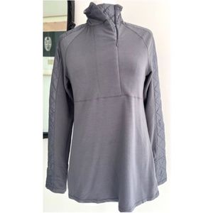 Athleta Gray Quilted 1/4 Zip Vortex Pullover Jacket